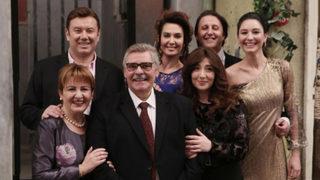 Usta Oyuncu Reha Özcan Seksenler kadrosunda