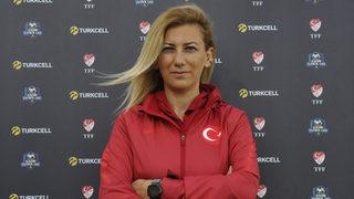 Necla Güngör Kıragası: Kadın futbolu yükselen bir değer