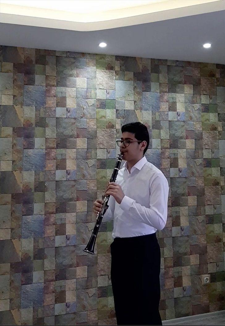 Çukurova Üniversitesi Devlet Konservatuvarı koordinatörlüğünde çevrim içi 23 Nisan konseri düzenlendi G1