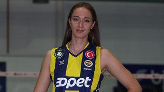 Fenerbahçe Opet'te Cansu Çetin'e yeni sözleşme