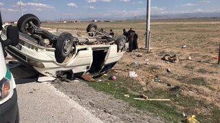 Tarım işçilerini taşıyan minibüs takla attı: 2 ölü, 6 yaralı