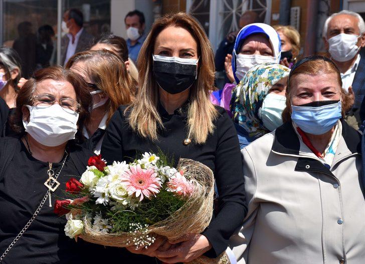 CHP Kadın Kollarının "YaşamHak" otobüsü Kırıkkale'de G2