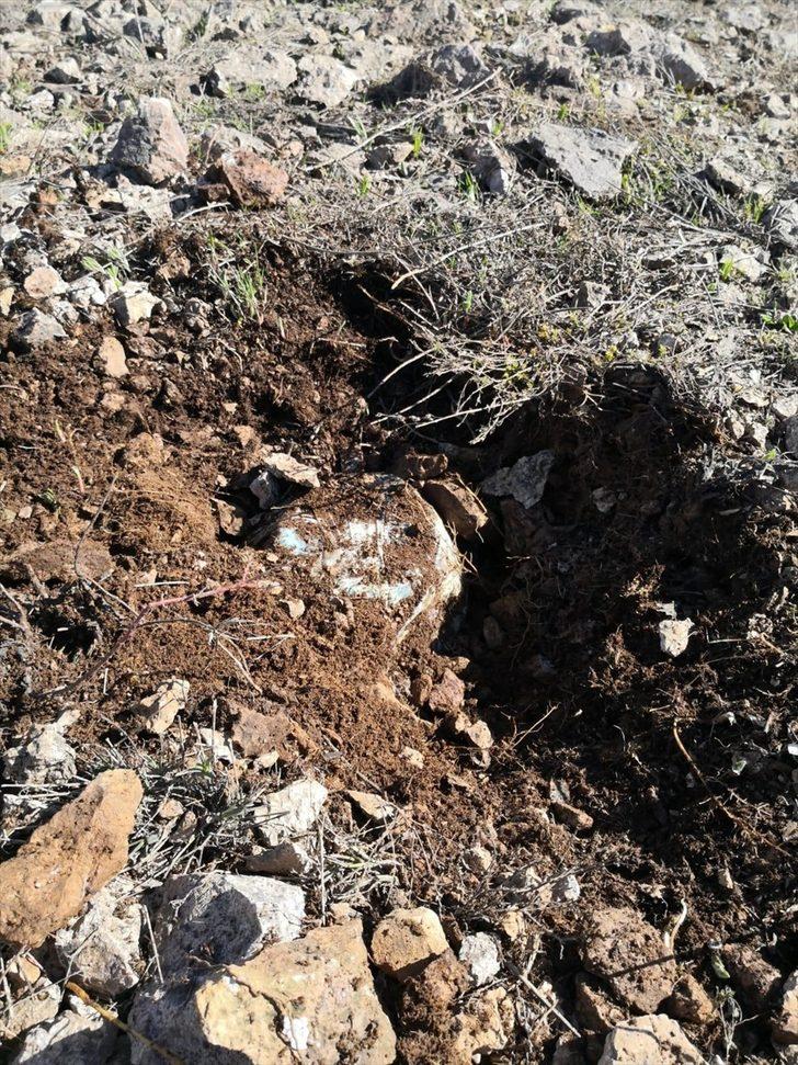 Tunceli'de teröristlerin kullandığı 17 sığınak imha edildi G2