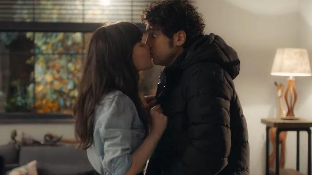 Mucize Doktor 59. son bölüme damga vuran evlilik teklifi! Ali Vefa ile Nazlı evlenecek mi?