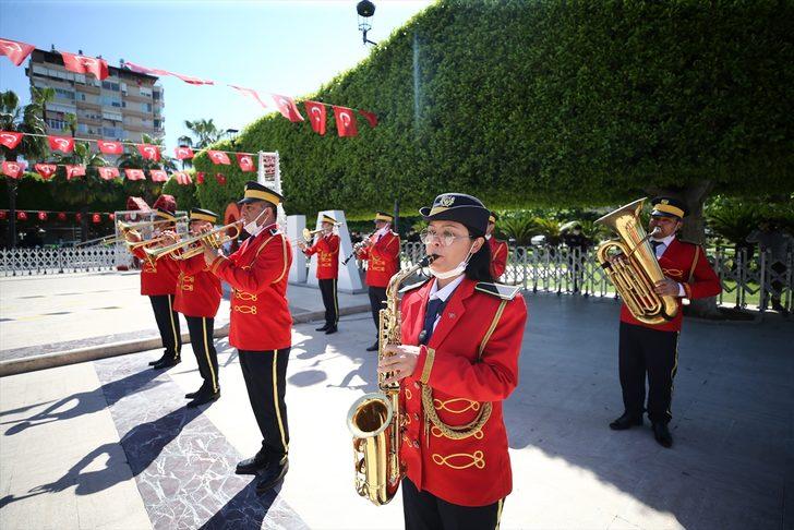 Adana, Mersin, Hatay ve Osmaniye'de, 23 Nisan Ulusal Egemenlik ve Çocuk Bayramı törenlerle kutlandı G5