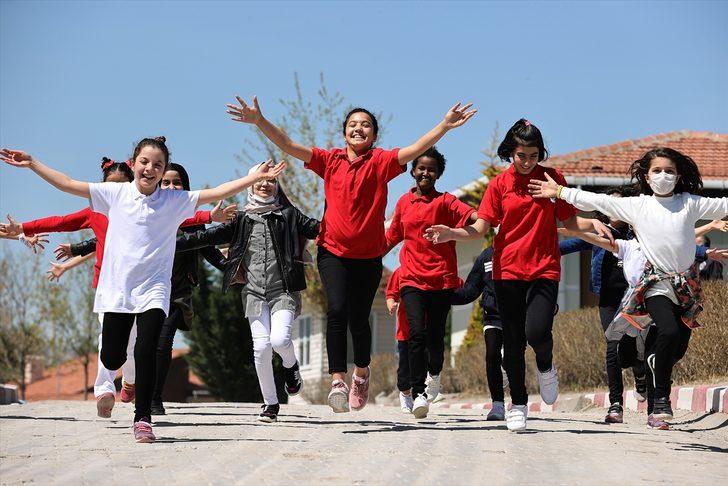 Ankara Sevgi Evleri Sitesi'nde 23 Nisan Ulusal Egemenlik ve Çocuk Bayramı kutlandı G1