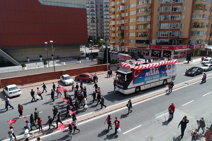 Kayseri'de 23 Nisan konvoyu renkli görüntüler oluşturdu G2