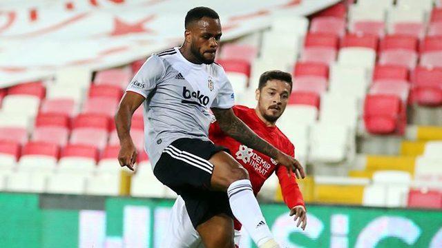 Beşiktaş'ta Aboubakar'dan sonra Cyle Larin de Kayserispor maçında yok