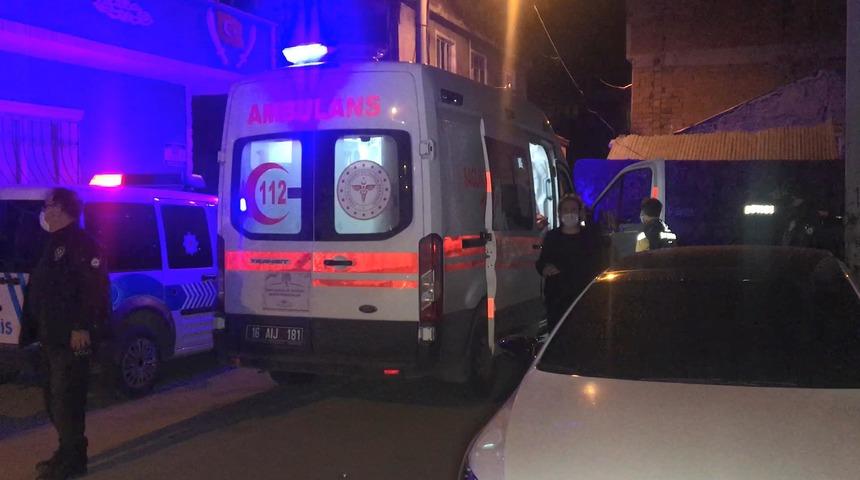 Husumetli kardeşlerin bıçaklı kavgası: 2 yaralı