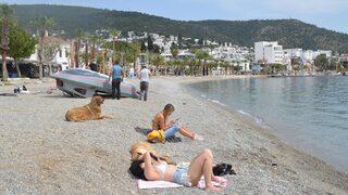 Bodrum plajları turistlere kaldı