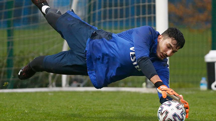 Uğurcan Çakır zirvede!