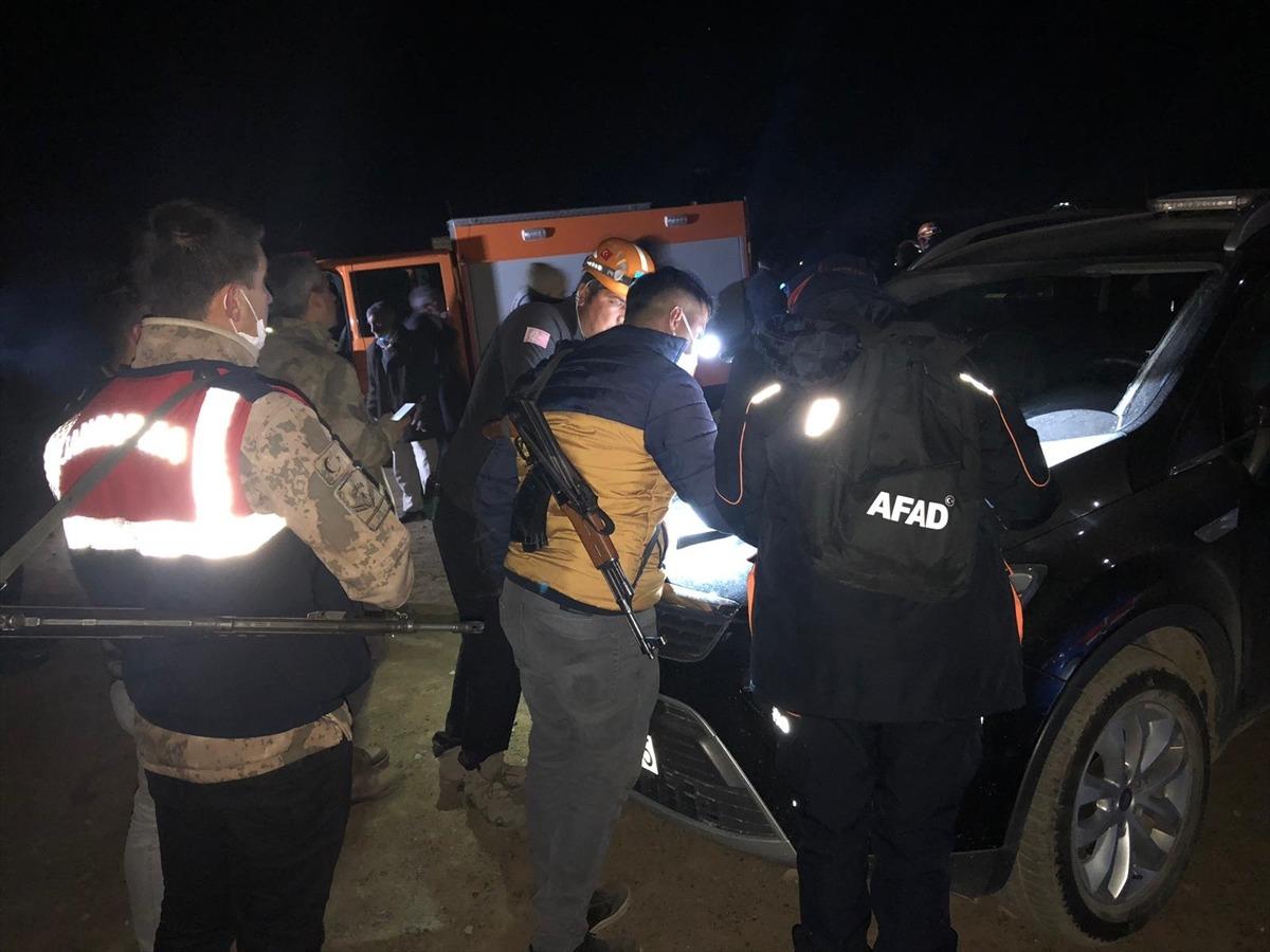 Van'da kaybolan 3 yaşındaki &ccedil;ocuğu AFAD ve jandarma ekipleri buldu
