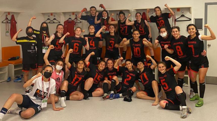 Kayseri Gençlerbirliği çeyrek finalde