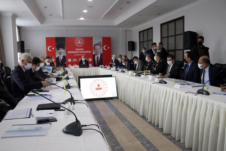 İçişleri Bakanı Süleyman Soylu, Yalova'da güvenlik toplantısına katıldı G1