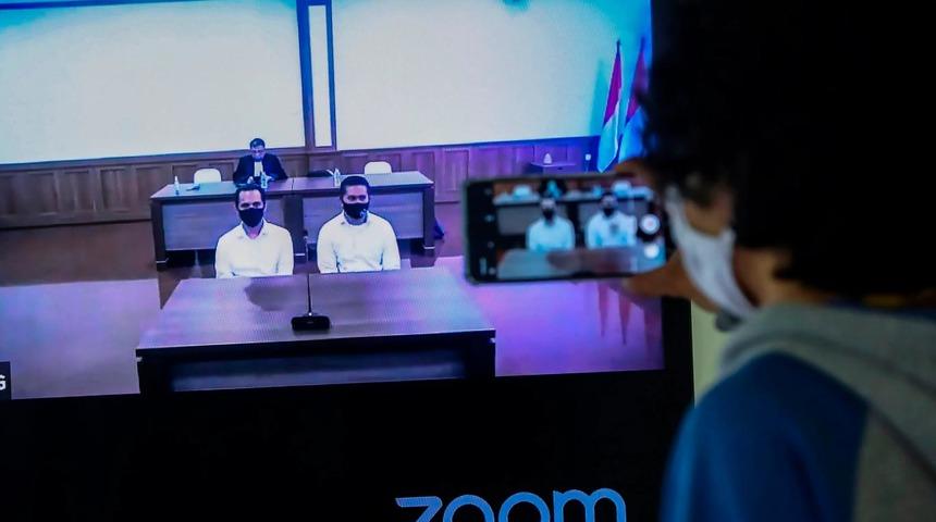 Endonezya'da suçlular Zoom üzerinden idam cezasına çarptırılıyor