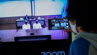 Endonezya'da suçlular Zoom üzerinden idam cezasına çarptırılıyor