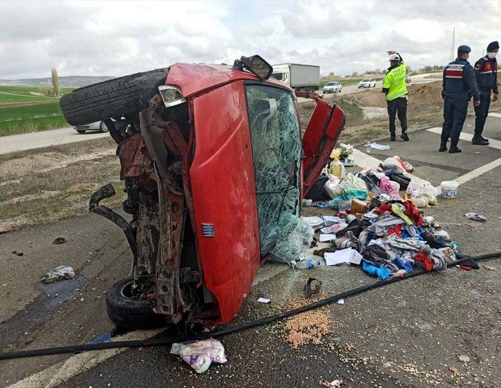 Kırıkkale'de otomobil devrildi: 7 yaralı G3