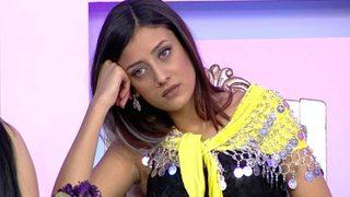 Gelin adayı Solmaz Çiros kalça dansı yaptı