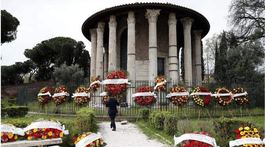 İtalya'da binlerce cenaze aylardır g&ouml;m&uuml;lemiyor!