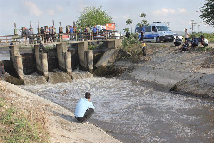 GÜNCELLEME - Osmaniye'de sulama kanalında kaybolan 2 çocuğu arama çalışmalarına ara verildi G5