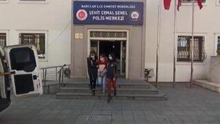 Kreş öğretmeni, komşusu olan yaşlı kadını bilezikleri için yaktı