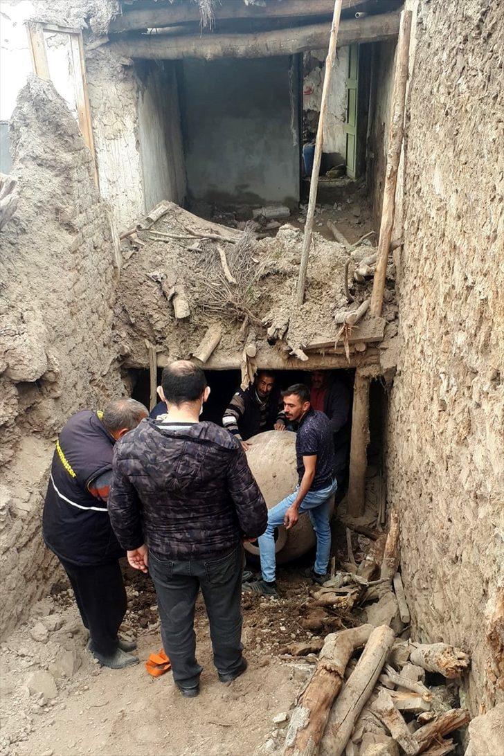 Elazığ'da ağır hasarlı evde bulunan tarihi tahıl ambarı koruma altına alındı G1