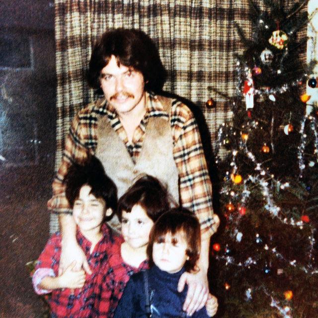 Sonny, 1979 Noel'inde üç oğluyla.