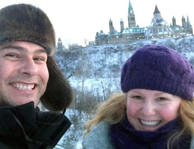 Jesse ve Lucie 2013'te Parliament Hill, Ottawa'da.