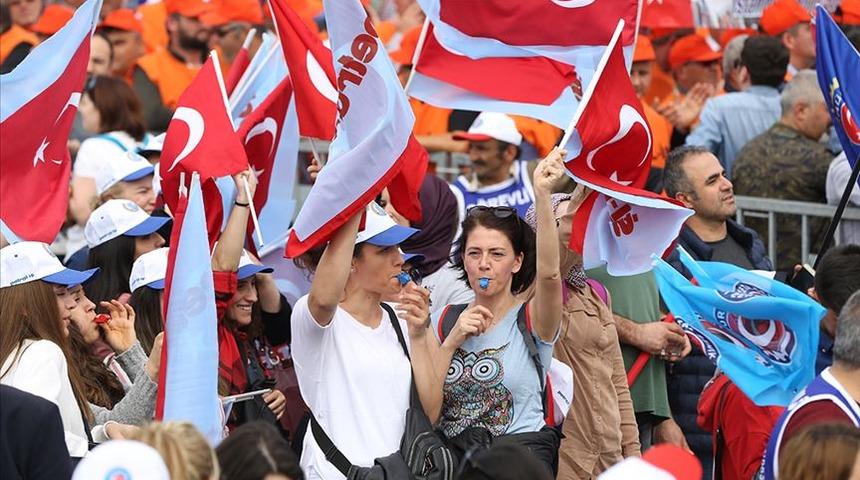 1 Mayıs resmi tatil mi ? 1 Mayıs İşçi Bayramı resmi tatil mi?