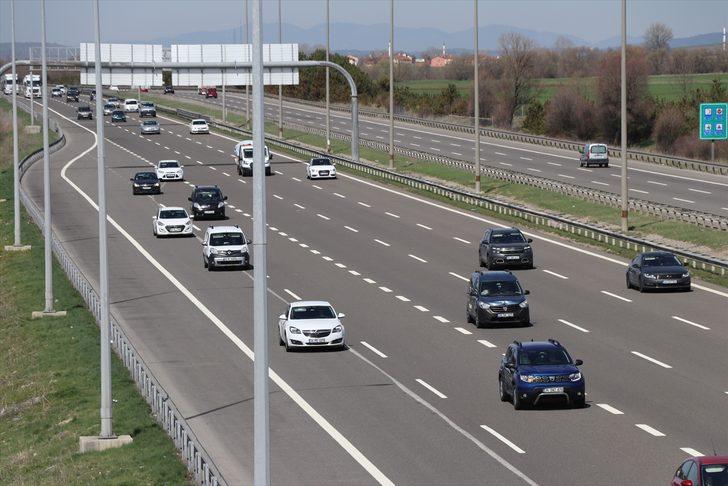 Anadolu Otoyolu'nda "tam kapanma" öncesi yoğunluk hakim G3