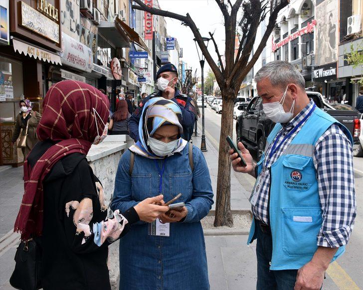 İç Anadolu'da "tam kapanma" öncesi alışveriş yoğunluğu görülüyor G2