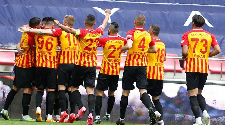 Kayseri'de nefes kesen 9 gollü maç!