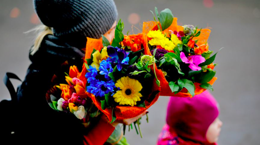 Google'dan Anneler Günü Doodle'ı