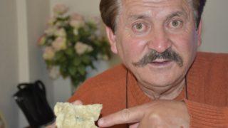 İftarlık pidenin içinden 3 santimlik vida çıktı