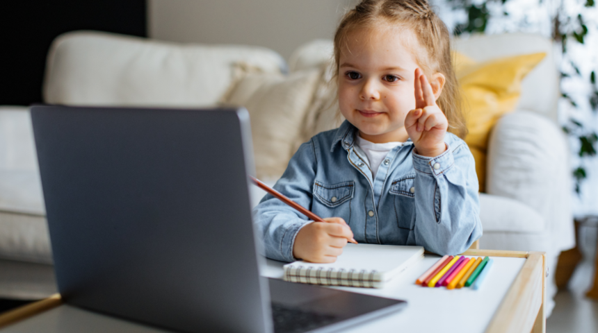 Anne ve babalar dikkat! &Ccedil;ocuklarda teknoloji bağımlılığı depresyon nedeni olarak a&ccedil;ıklandı