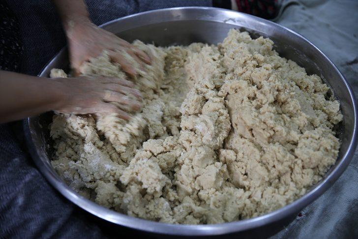Hatay'da ramazan kurabiyesi kömbenin yapımı "tatlı" telaşla başladı G2