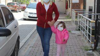 32 yıldır birbirini görmeyen kardeşleri 'korona' buluşturdu