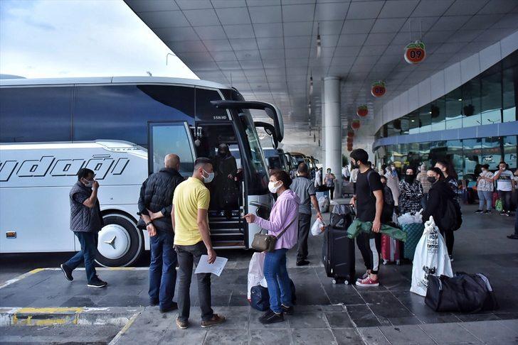 Adana, Mersin, Hatay ve Osmaniye'de, "tam kapanma" öncesi hareketlilik yaşandı G5