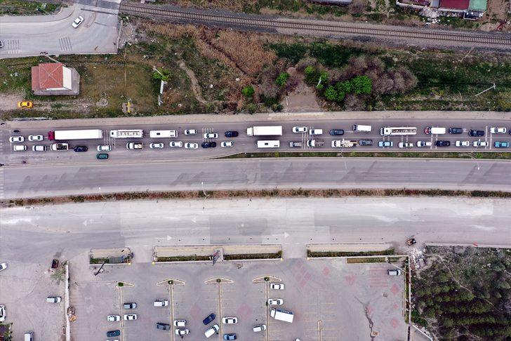 Tam kapanma öncesi Ankara-Çankırı kara yolunda yoğunluk G2