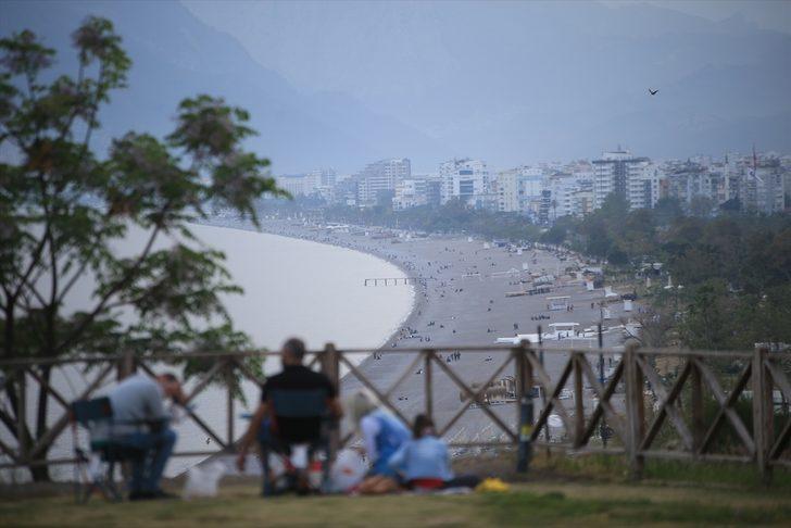 Antalya, Muğla, Burdur ve Isparta "tam kapanma"nın ardından sessizliğe büründü G1