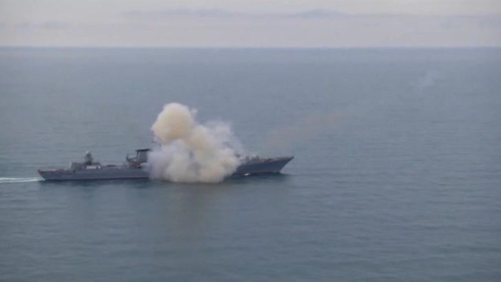 Rus donanmasına ait Movska kruvazörü füze ateşledi G2