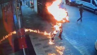 Beyoğlu'nda kardeşini tiner dökerek yakan sanığa 14 yıl 2 ay hapis 