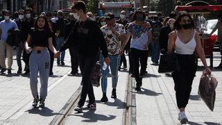 'Tam kapanma'nın ardından 'yavaş normalleşme' gündemde