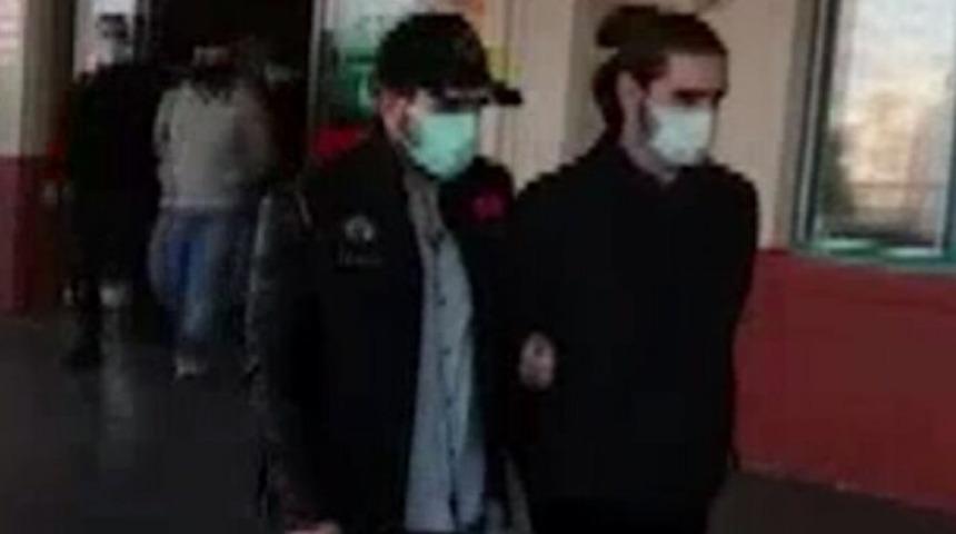 İzmir ve İstanbul'daki FETÖ operasyonlarında 159 tutuklama