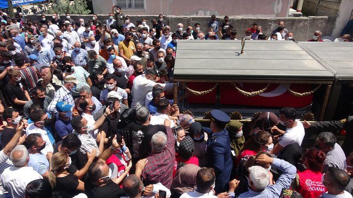 Pençe-Yıldırım Harekatı'nda şehit düşen uzman çavuş Mehmet Kırmızı, Adana'da son yolculuğuna uğurlandı G4