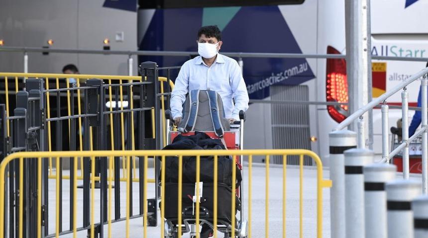 Covid-19: Avustralya Hindistan'daki vatandaşlarının &uuml;lkeye d&ouml;nmesini yasakladı
