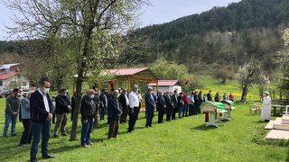 Kastamonu'daki yangında hayatını kaybeden anne ile kızının cenazeleri toprağa verildi