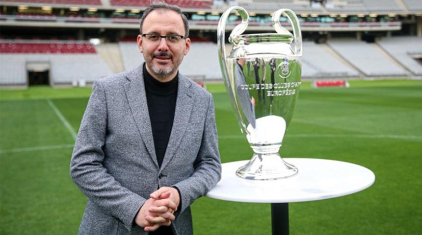 Bakan Kasapoğlu: Finali seyirciye açma niyetimiz var