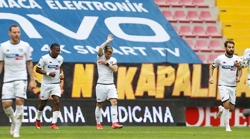 Yukatel Denizlispor kader maçına çıkıyor