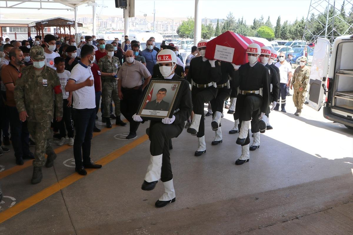 Uzman Onbaşı Mehmet Can Kaya, memleketi Gaziantep'te son yolculuğuna uğurlandı
